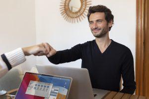 راهکارهای موثر برای جذب مشتری از طریق وب‌سایت